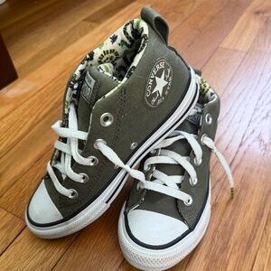 Converse High Tops Size 1